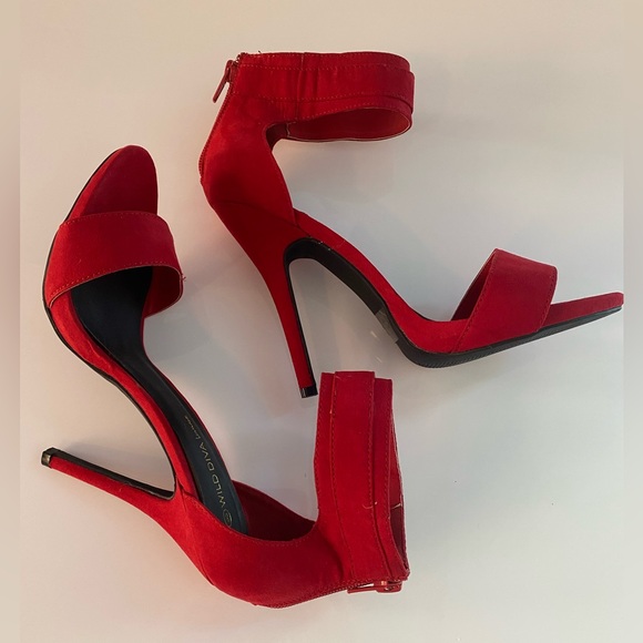 Wild Diva heels - Picture 6 of 9